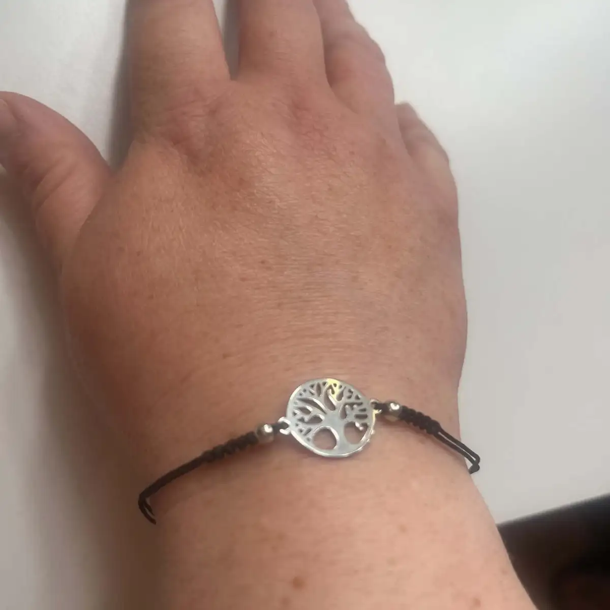 bracelet reglable avec corde (arbre de vie)